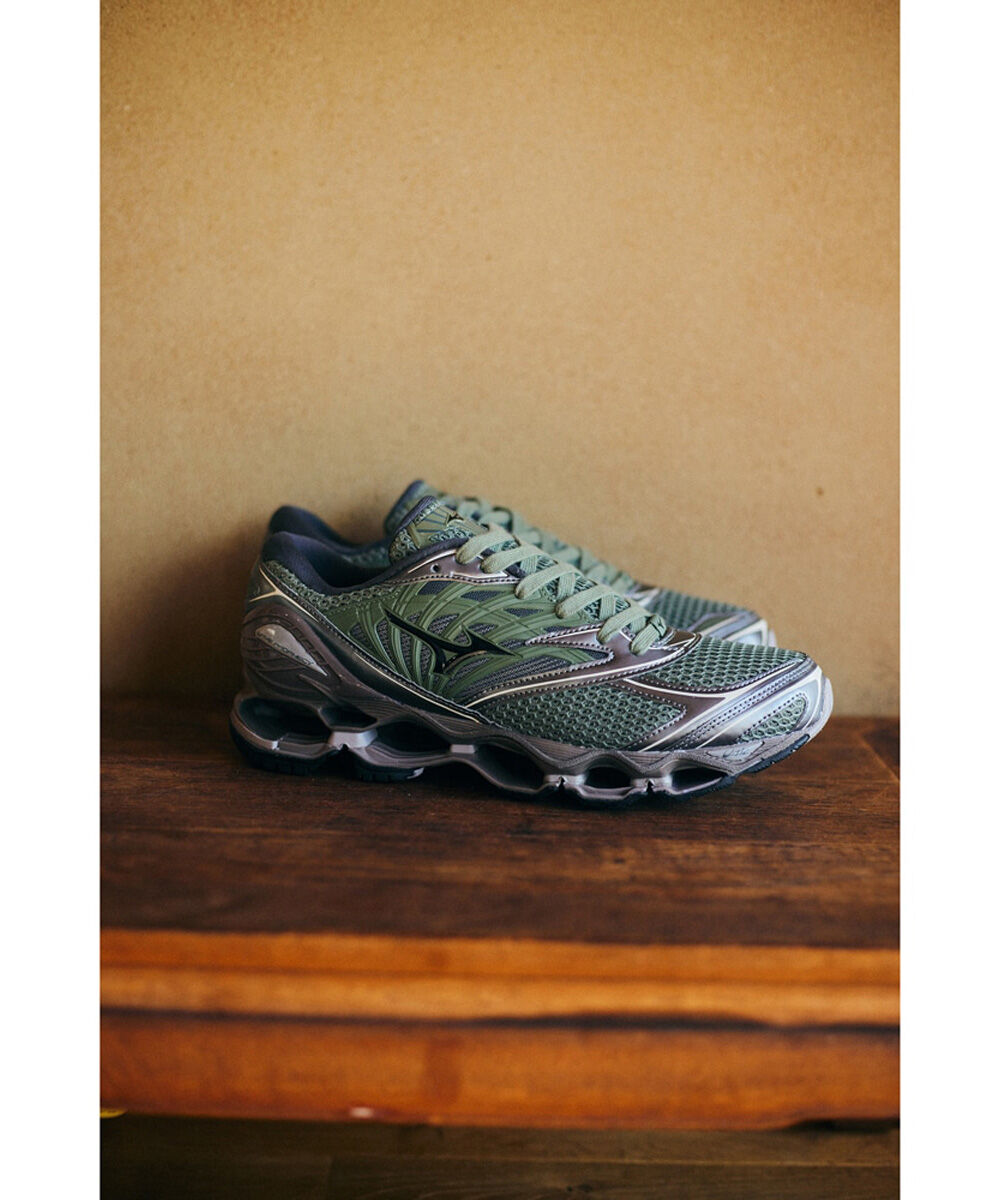 MIZUNO「WAVE PROPHECY LS」|スニーカー|