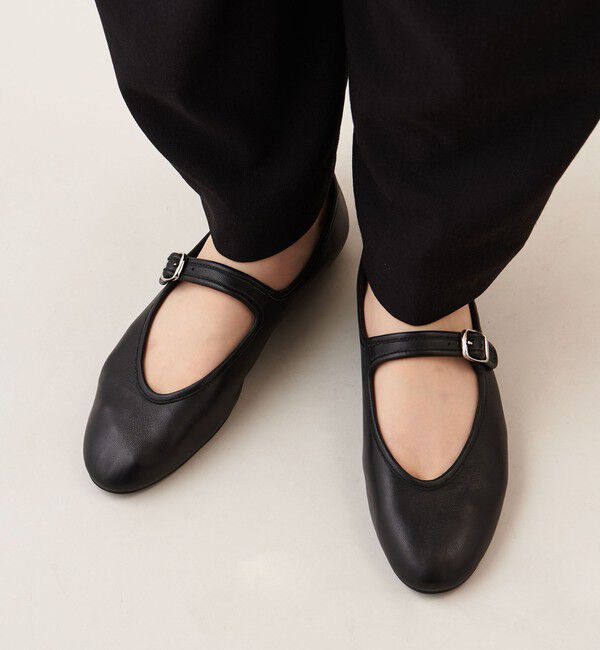 ODETTE E ODILE「メリージェーンソフト フラット10&uarr;」|パンプス|