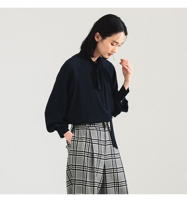 Demi-Luxe BEAMS 「AK+1 / オーバータイ ブラウス」|シャツ・ブラウス|