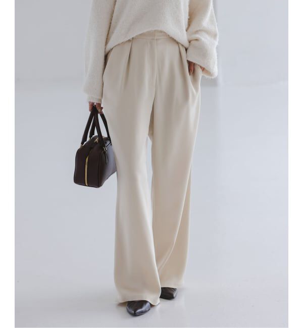 NOBLE「《セットアップ対応》ルナサテンナローフレアタックパンツ」|スラックス|ベージュ