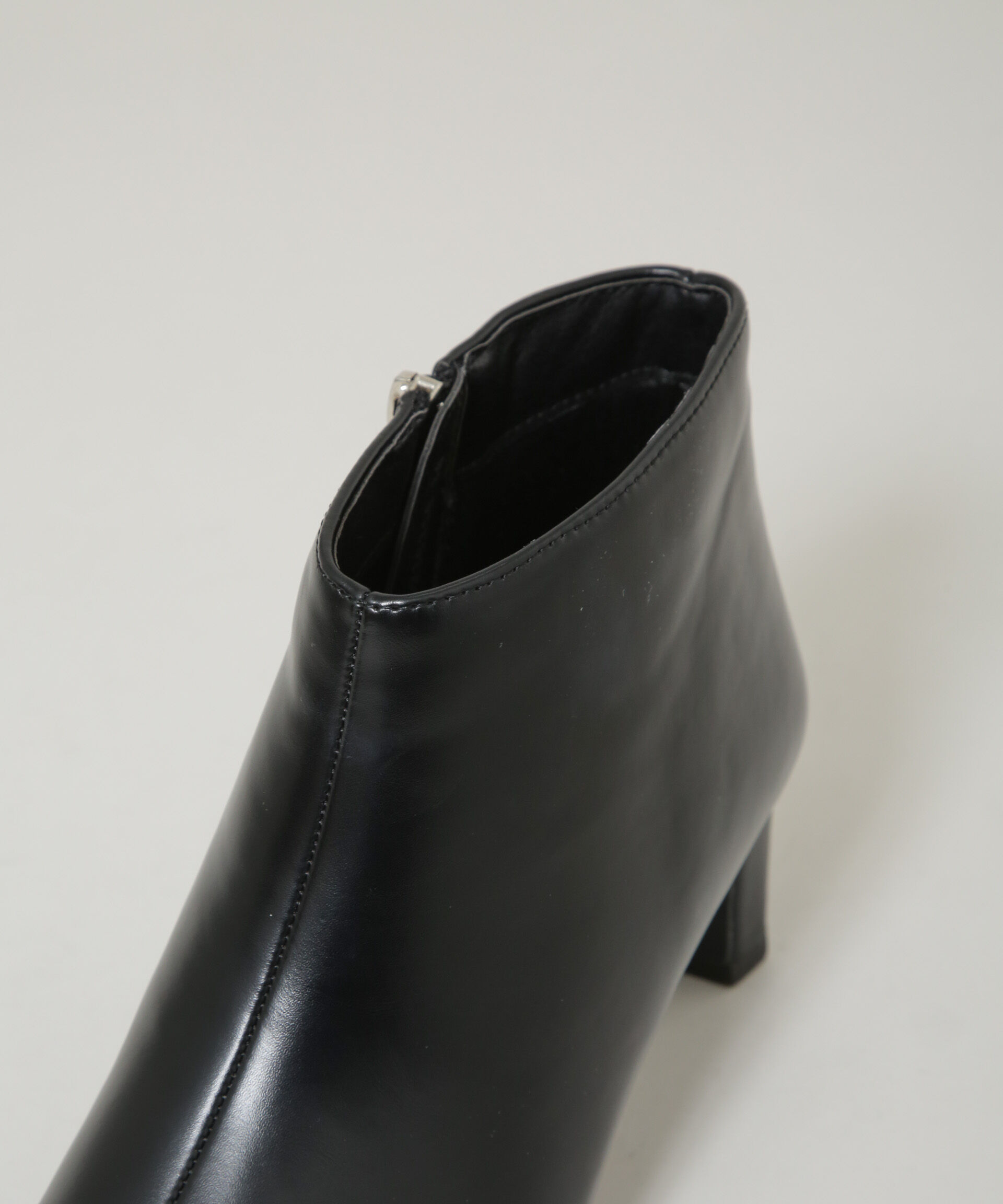 nano･universe「ポインテッドトゥショートブーツ」|ショートブーツ|