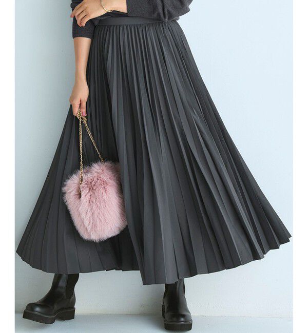 23区「【見上愛さん着用/CanCam11月号掲載】パウダリータイプライター プリーツ スカート」|スカート|グレー系