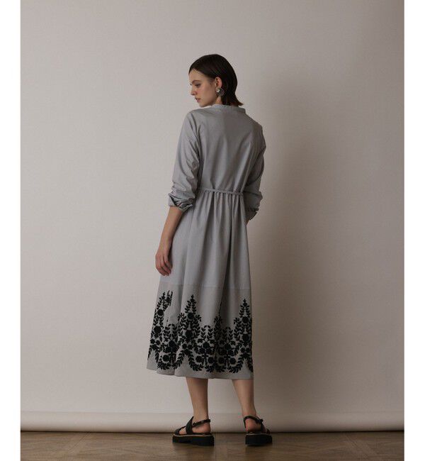  「ストライプ刺繍ワンピース」|ワンピース|