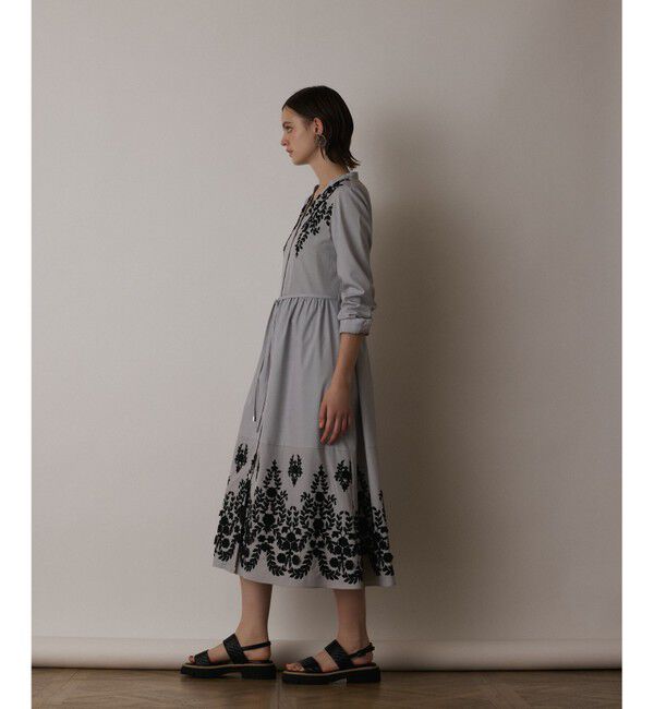  「ストライプ刺繍ワンピース」|ワンピース|