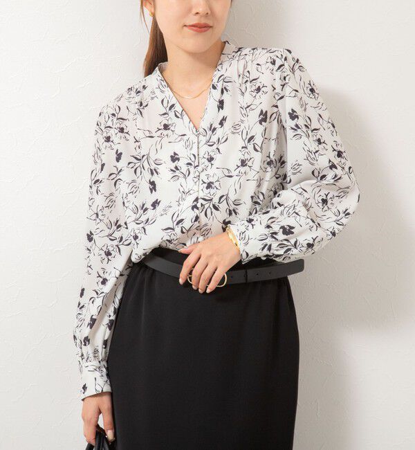 NOLLEY'S sophi「ウォッシャブルジョーゼットVネックブラウス」|シャツ・ブラウス|ホワイト系2