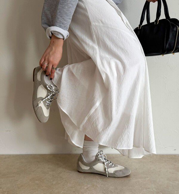 fredy emue「スマートメッシュスニーカー」|スニーカー|