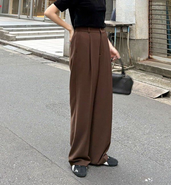 fredy emue「【人気商品の新型】とろみwarmタックスラックス」|スラックス|