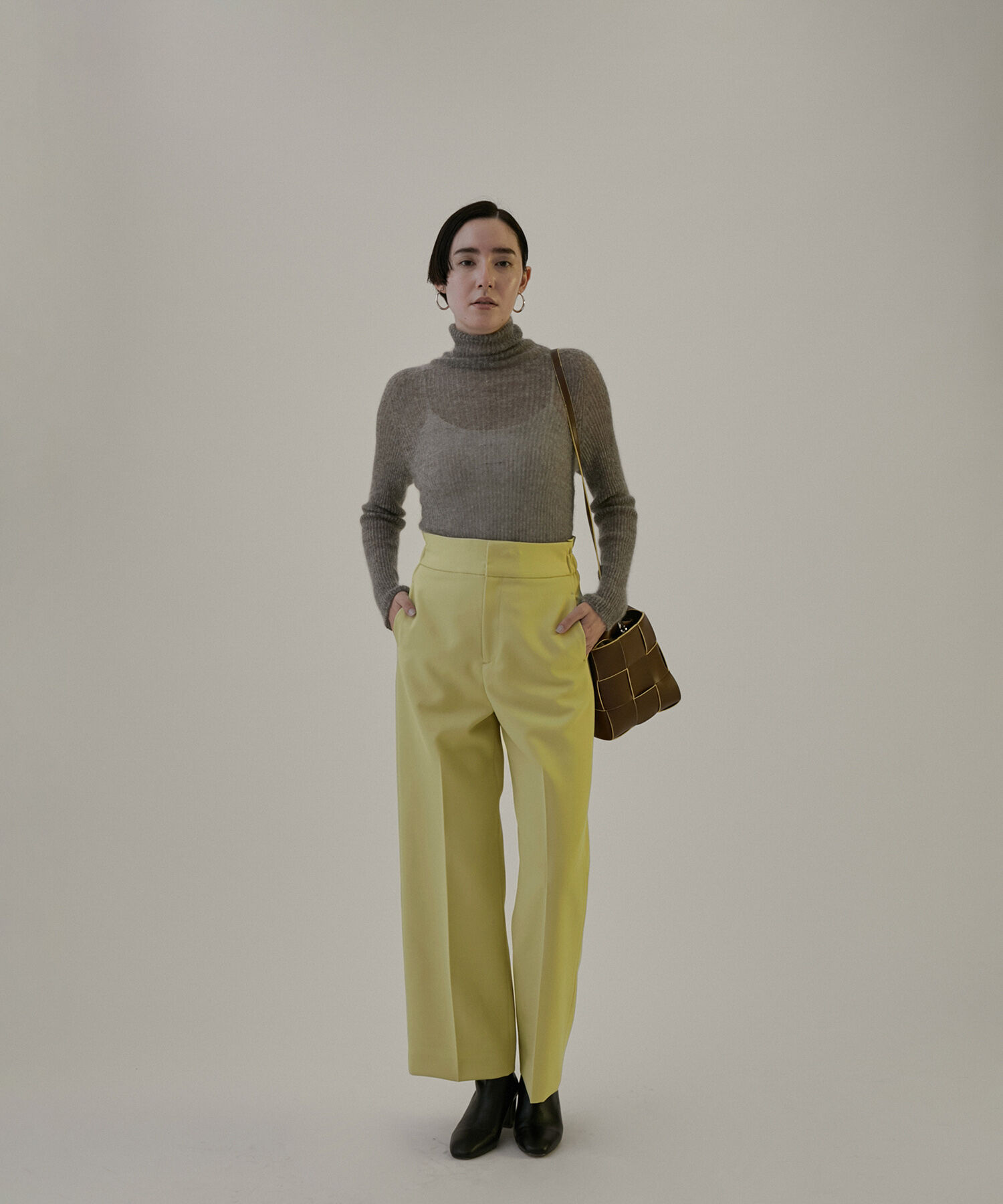 SALON adam et rope'「エコツイルスタイルアップワイドパンツ【洗える】」|チノ|