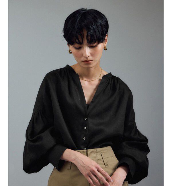 SALON adam et rope'「リネンスキッパーギャザーブラウス［GENTLE LINEN］」|シャツ・ブラウス|