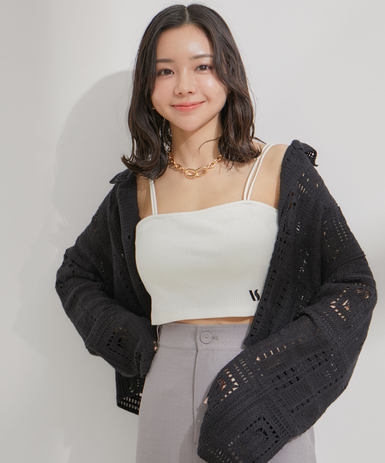 VIS「【選べる着丈】カップ付きロゴ刺繍Wストラップキャミソール【洗える】」|キャミソール|