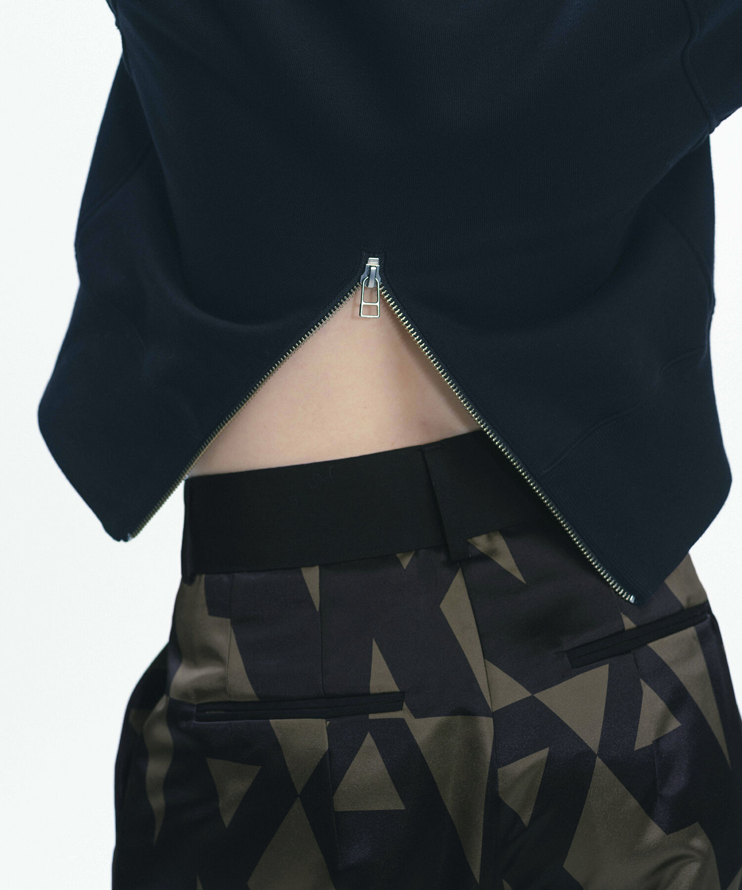 ADAM ET ROPE'「【サステナブル】クロップドスウェット」|スウェット・ジャージ|