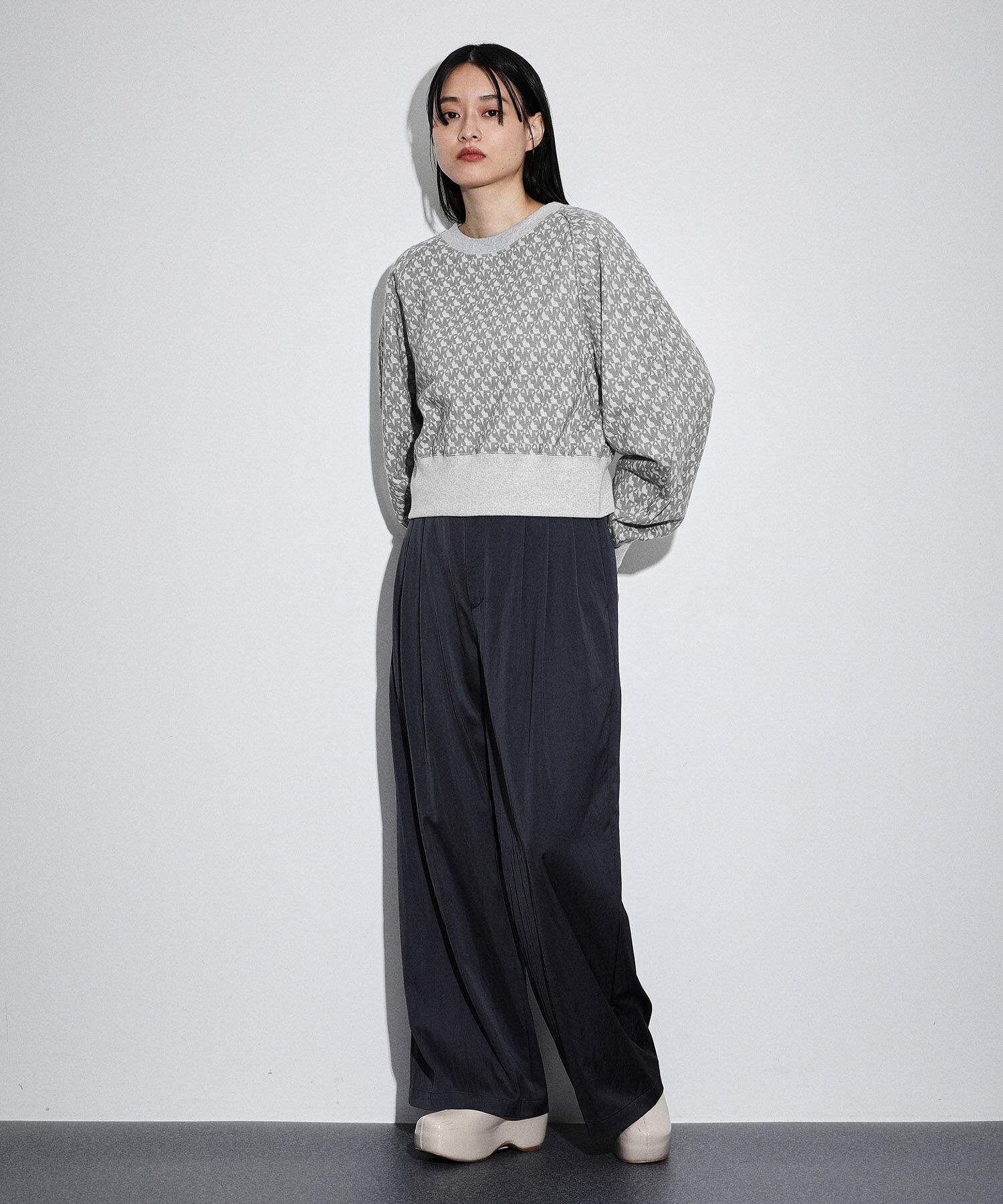 ADAM ET ROPE'「【サステナブル】クロップドスウェット」|スウェット・ジャージ|