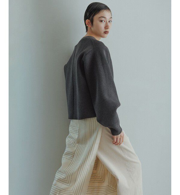 ADAM ET ROPE'「【WEB限定】・【サステナブル】セレクトネックウェーブボタンカーディガン」|カーディガン|