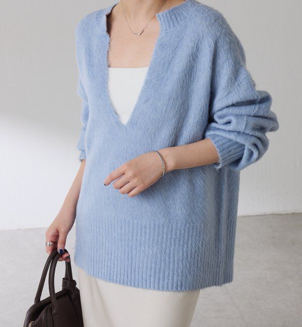  「エアリー深Vニット」|ニット・セーター|