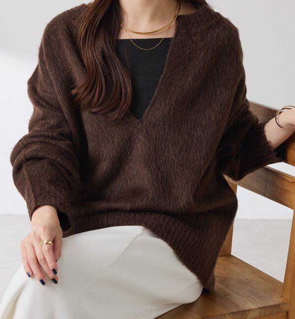  「エアリー深Vニット」|ニット・セーター|