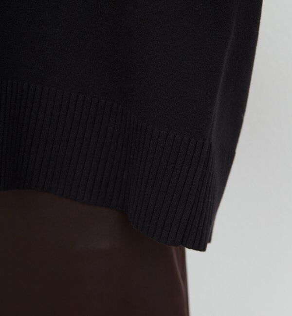  「【CHIKAコラボ】【着やせ&times;時短おしゃれ】タイ付き総針Vネックニット」|ニット・セーター|