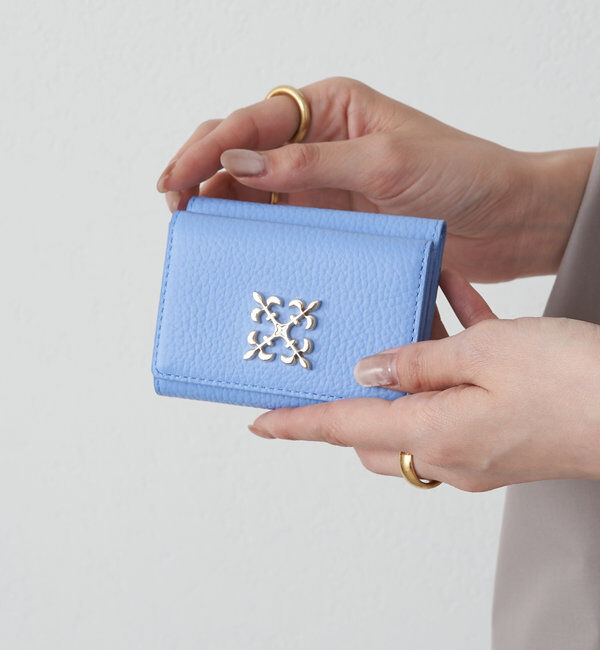  「モノグラムプレート三つ折りウォレット」|財布|