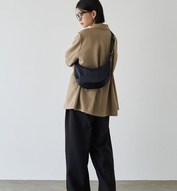  「クラウズナイロンラウンドショルダーバッグ」|ショルダー・メッセンジャー|