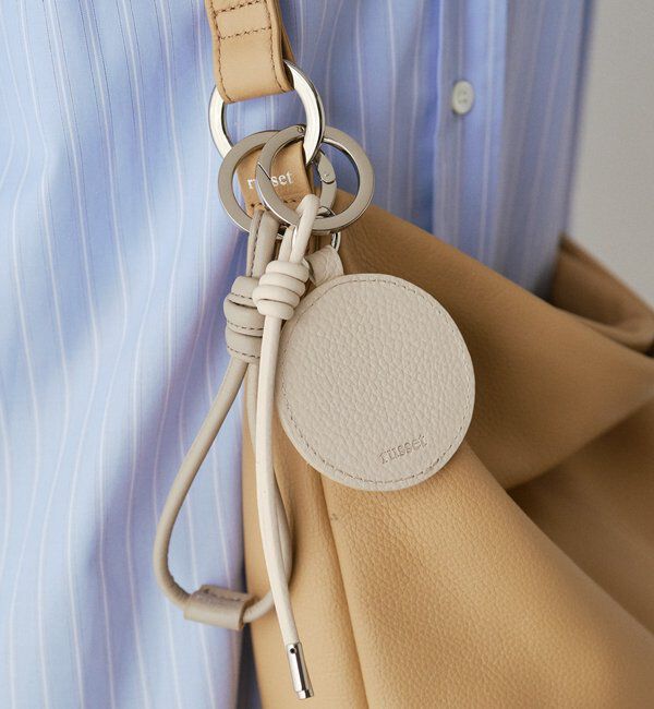  「【再値下げ】ミラー付きレザーチャーム」|チャーム・キーホルダー|