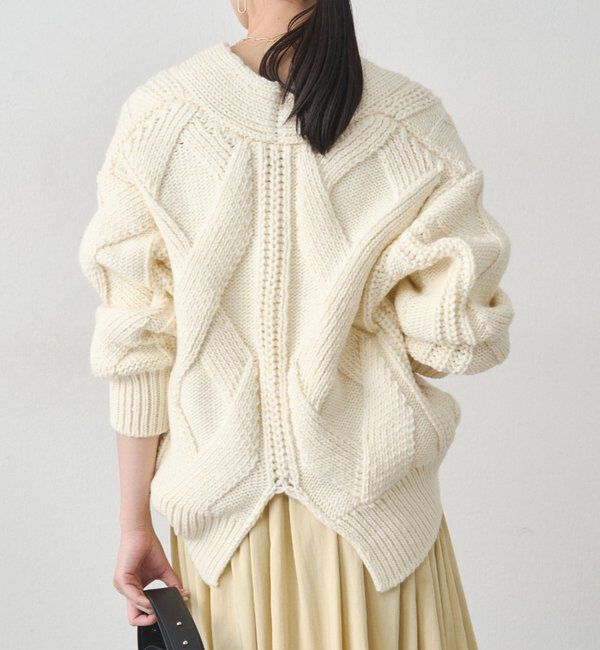 「ケーブルVニット」|ニット・セーター|