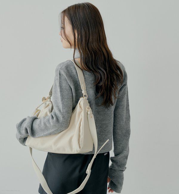  「ポーチチャーム付きスエードコンビボストンバッグ」|ボストンバッグ|