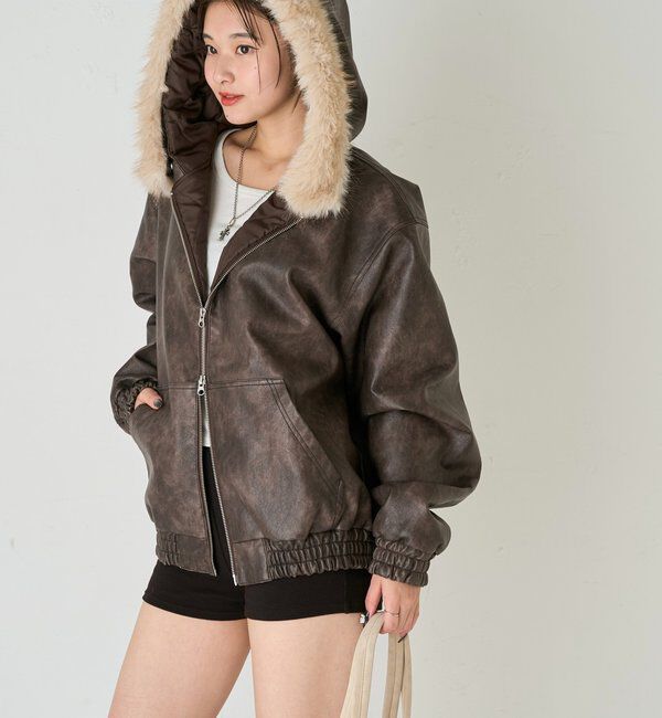  「【2way/ファー取り外し可能】ヴィンテージライクレザーファーフードブルゾン」|ブルゾン・スタジャン|