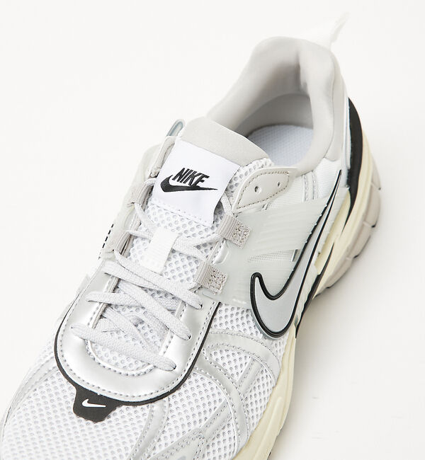 ABAHOUSE「【NIKE】ナイキ V2K RUN / V2Kラン スニーカー」|スニーカー|