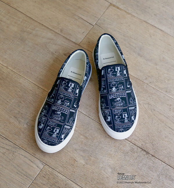 AU BANNISTER「【PEANUTS&times;Au BANNISTER】スヌーピーコラボ スリッポンスニーカ」|スニーカー|ブラック
