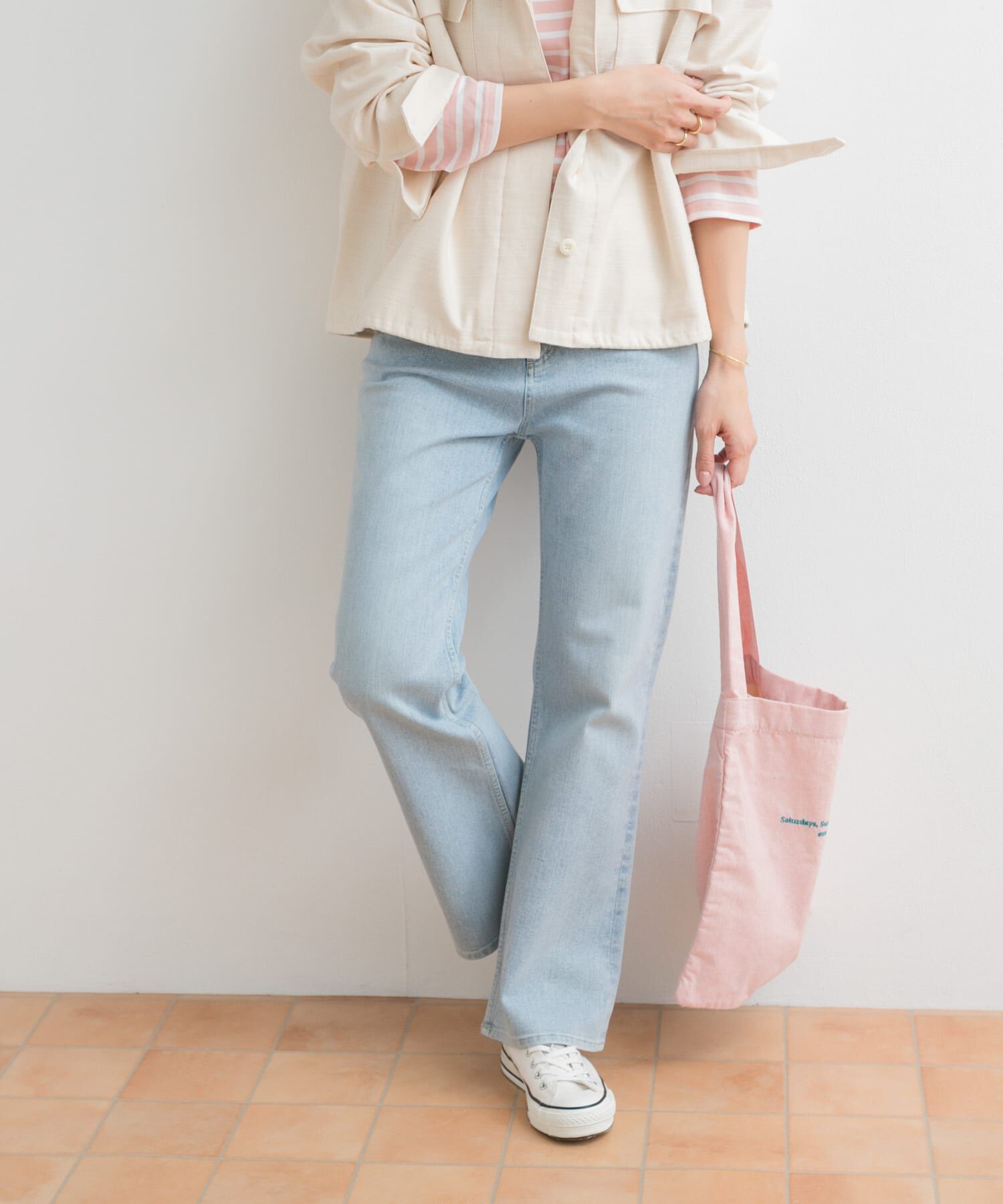 URBAN RESEARCH DOORS「ストレッチフレアデニムパンツ」|デニム|