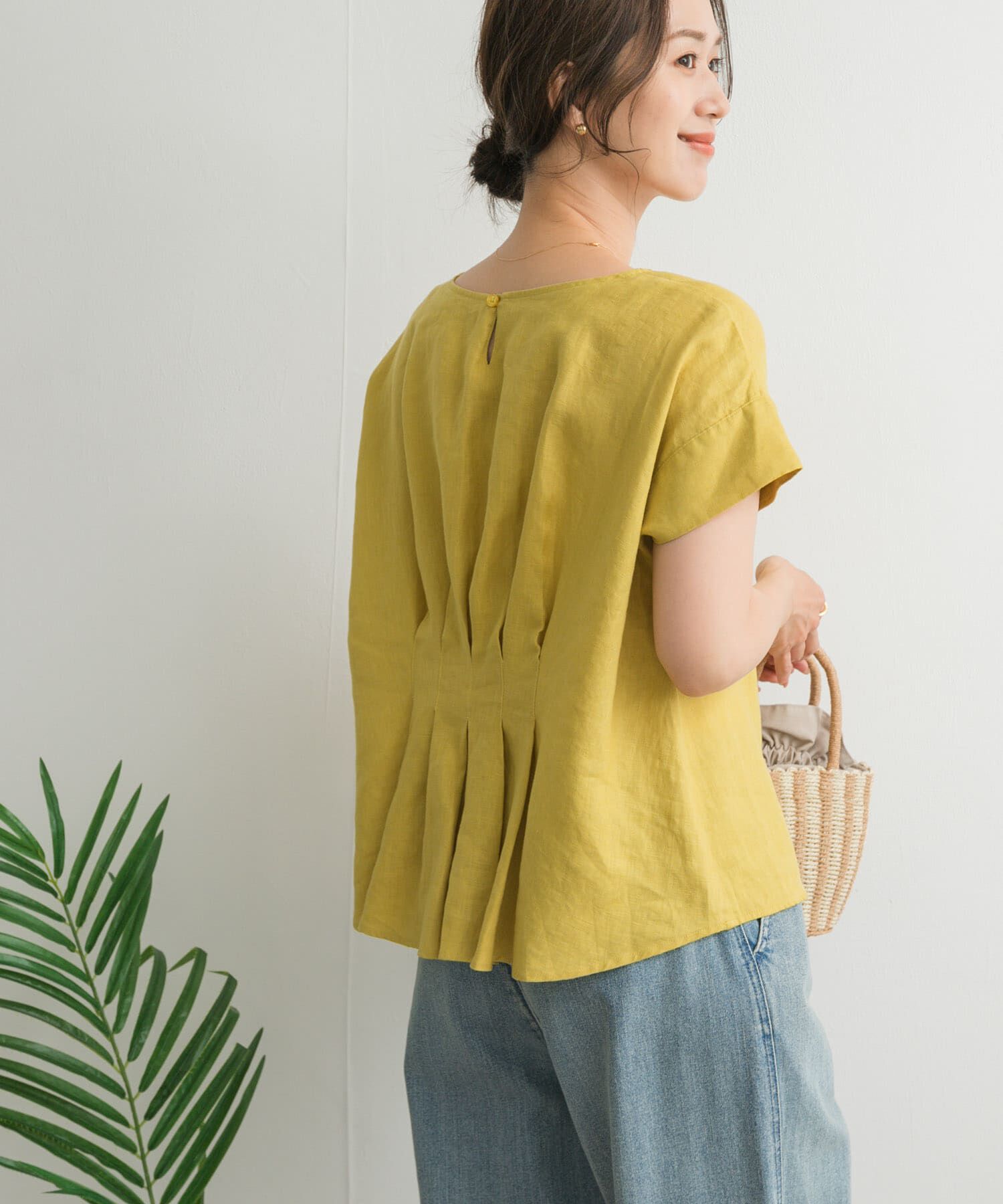 URBAN RESEARCH DOORS「リネンバックタックブラウス」|シャツ・ブラウス|