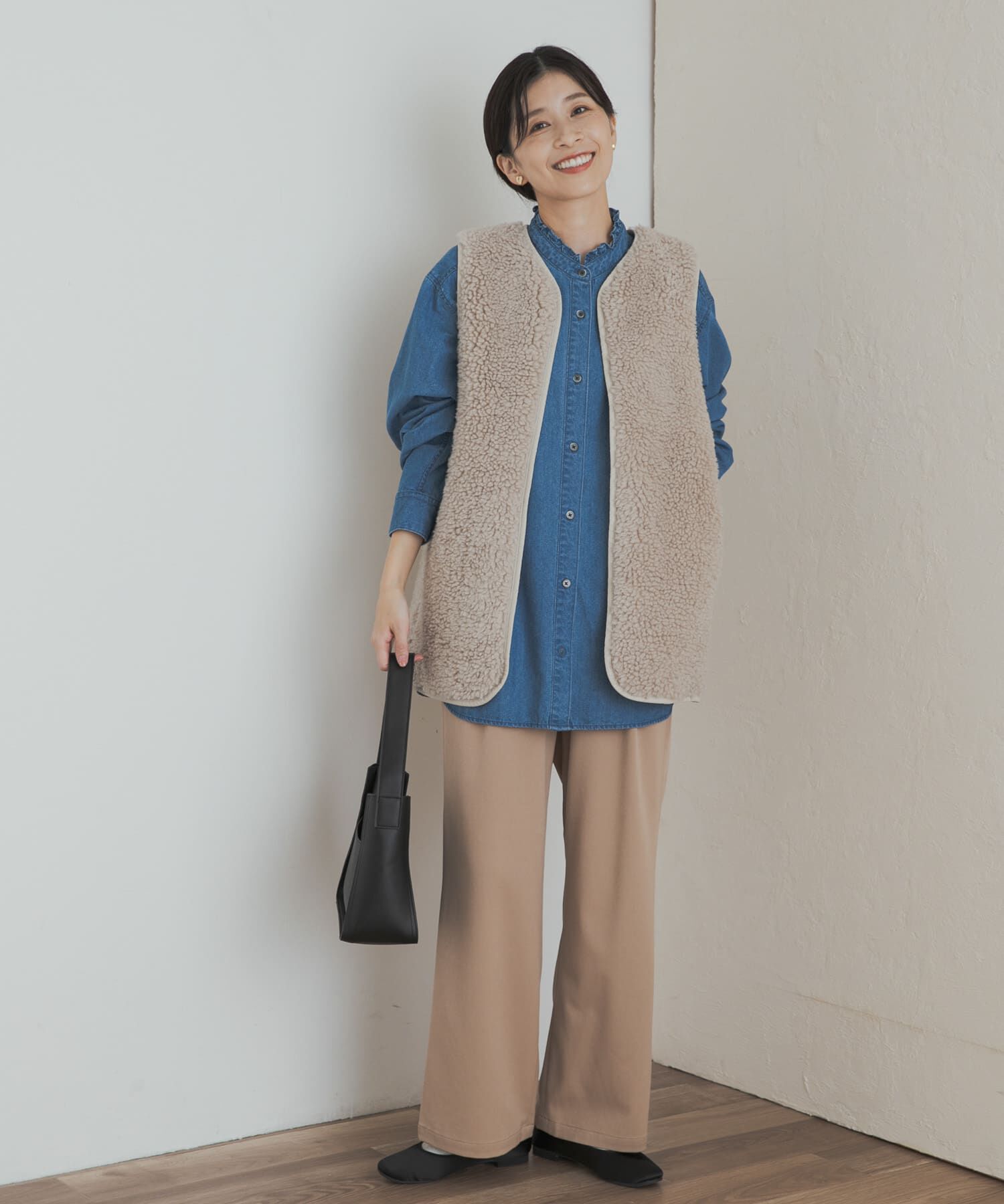 URBAN RESEARCH DOORS「デニムフリルスタンドシャツ」|シャツ・ブラウス|