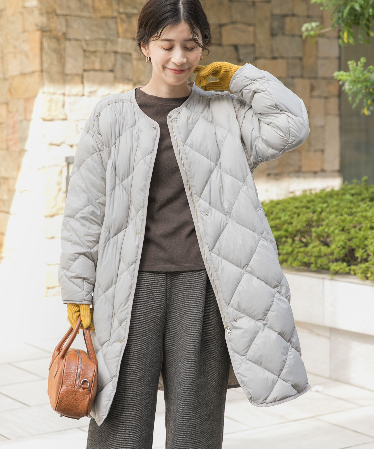 URBAN RESEARCH DOORS「ライトダウンキルトロングコート」|ダウン|グレー系その他