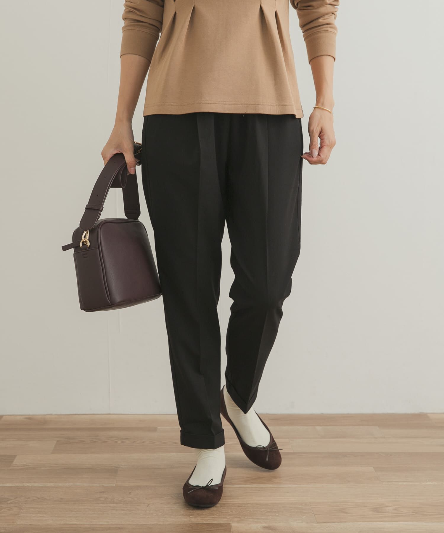 URBAN RESEARCH DOORS「ツイルストレッチテーパードイージーパンツ」|その他|ブラック