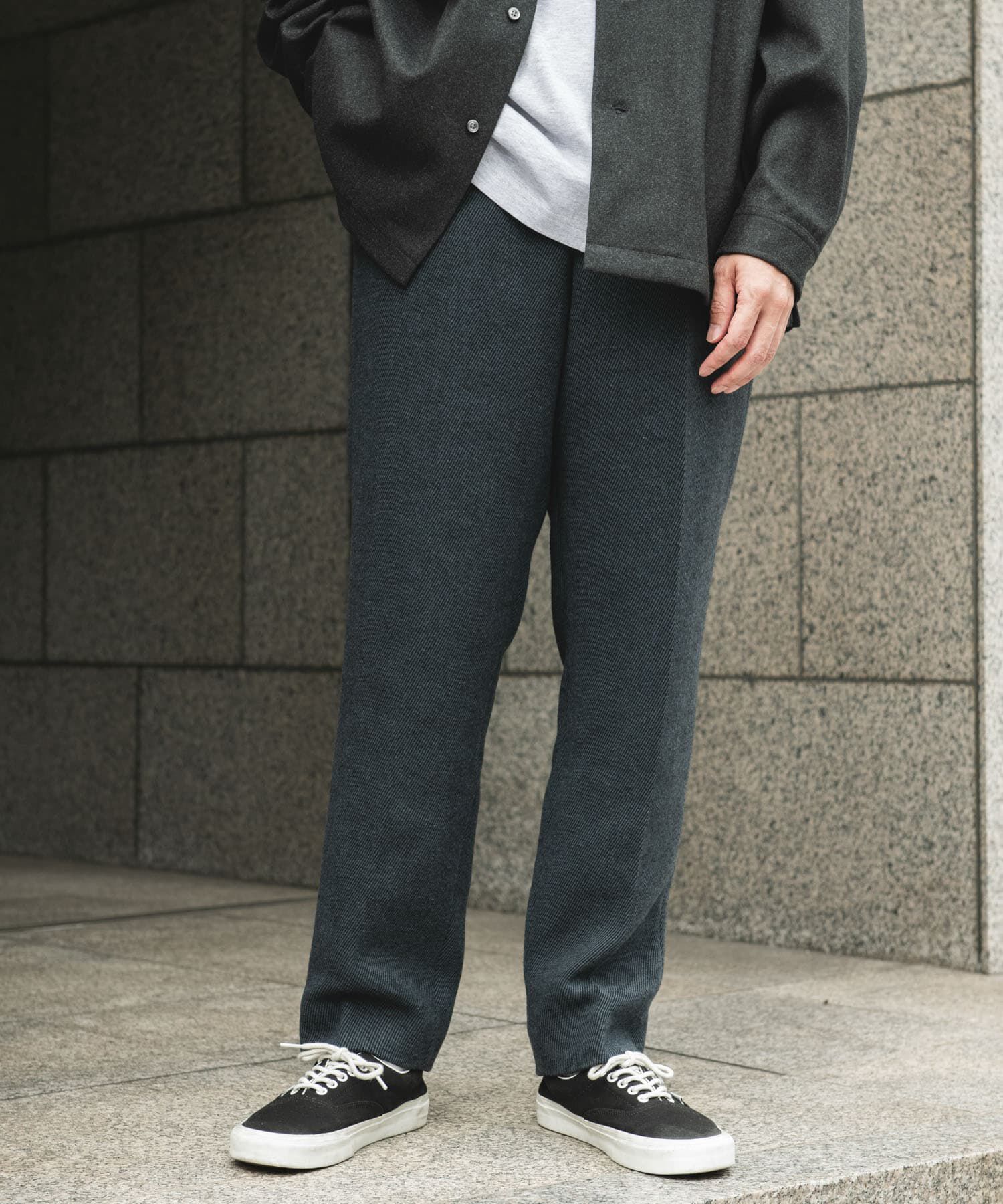 URBAN RESEARCH DOORS「『UR TECH』完声/暖 テーパードパンツ」|その他|