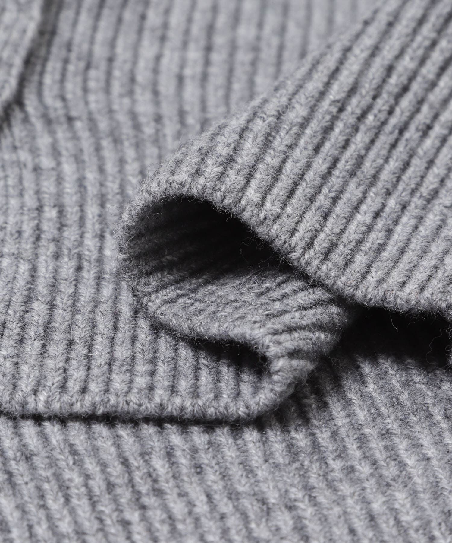 URBAN RESEARCH ROSSO「ボタンデザインニットプルオーバー」|カーディガン|