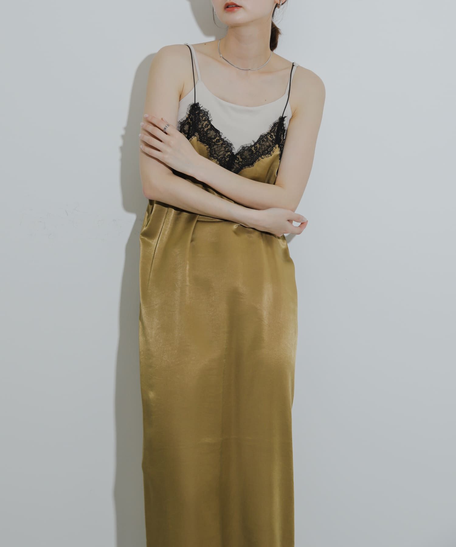 SENSE OF PLACE by URBAN RESEARCH「レースサテンキャミワンピース」|ワンピース|