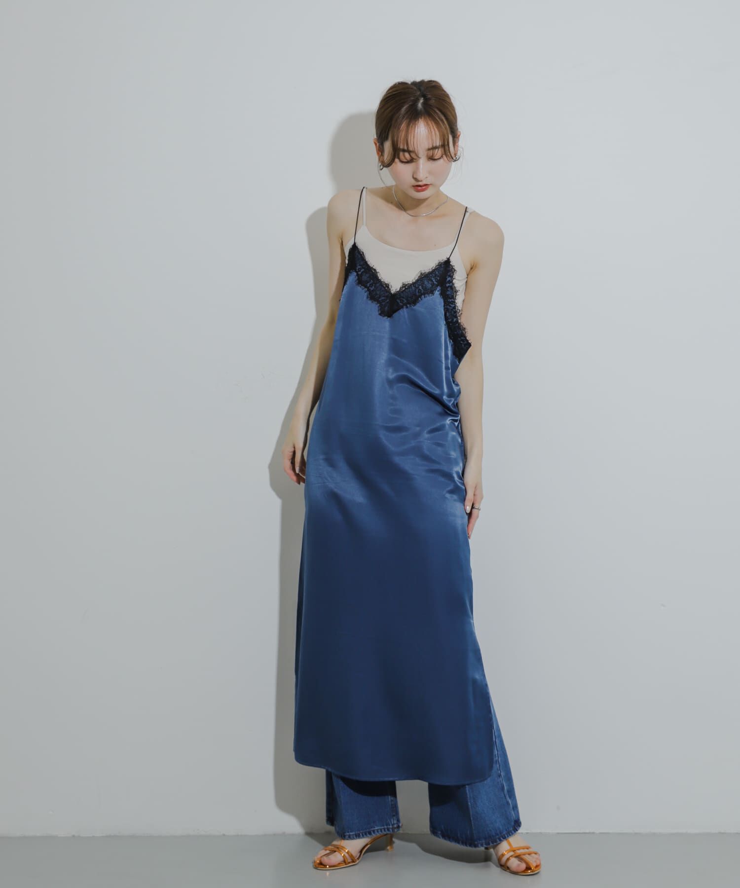 SENSE OF PLACE by URBAN RESEARCH「レースサテンキャミワンピース」|ワンピース|