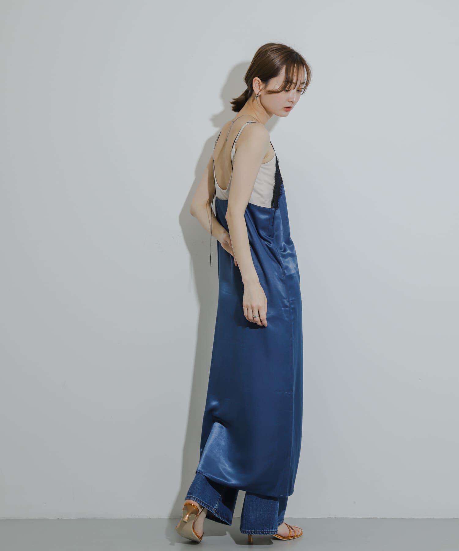 SENSE OF PLACE by URBAN RESEARCH「レースサテンキャミワンピース」|ワンピース|