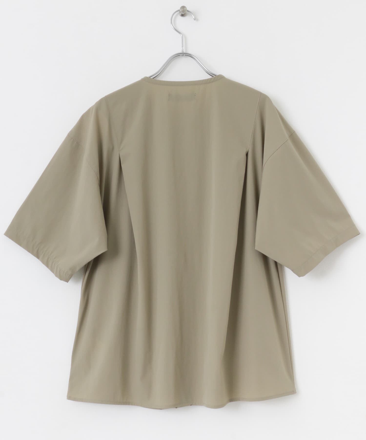 SENSE OF PLACE by URBAN RESEARCH「Uiscel　4WAYストレッチタックノーカラーシャツ5分袖」|シャツ・ブラウス|