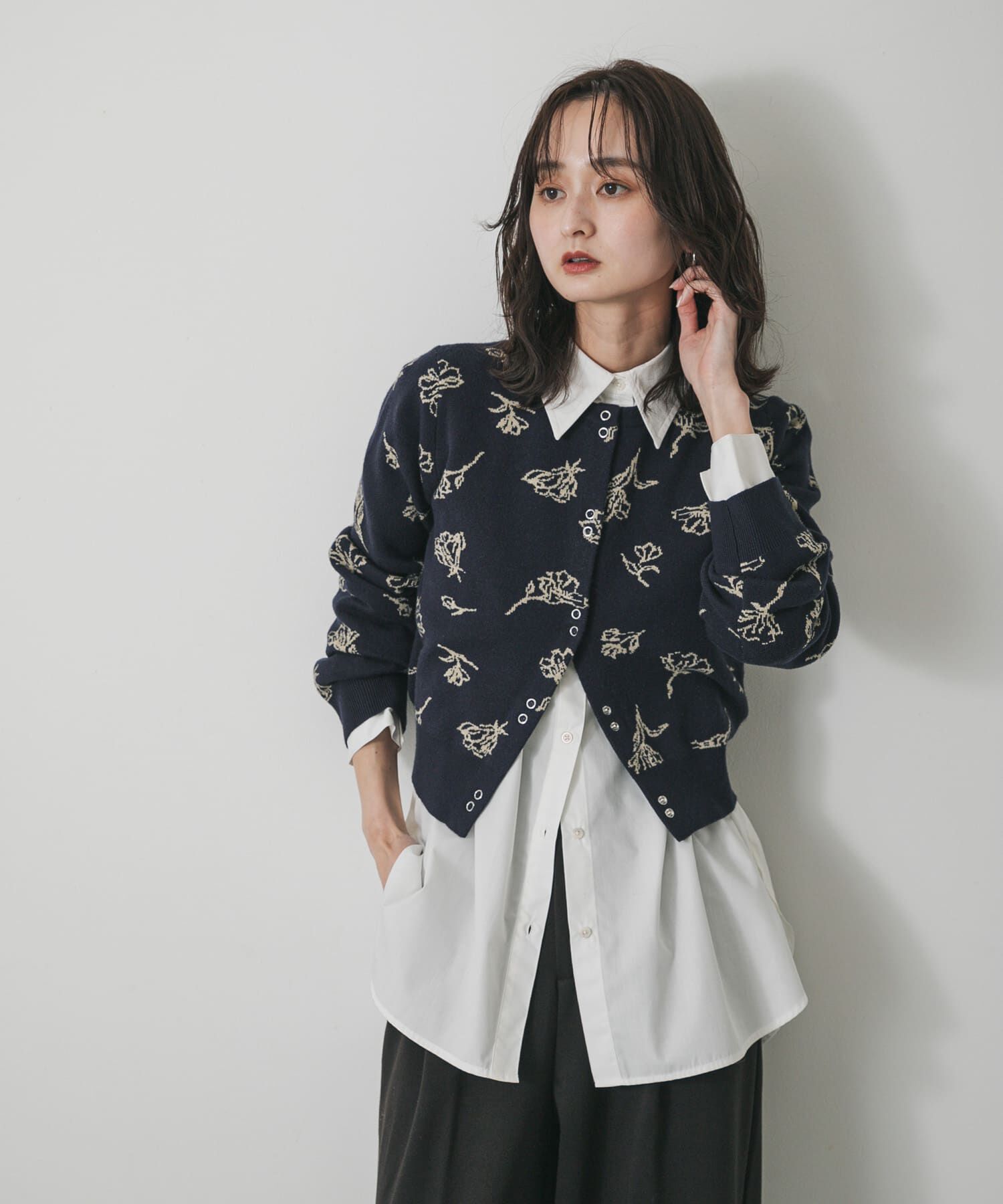 SENSE OF PLACE by URBAN RESEARCH「『洗濯可』ジャガードフラワーコンパクトニットカーディガン」|カーディガン|ブルー系その他