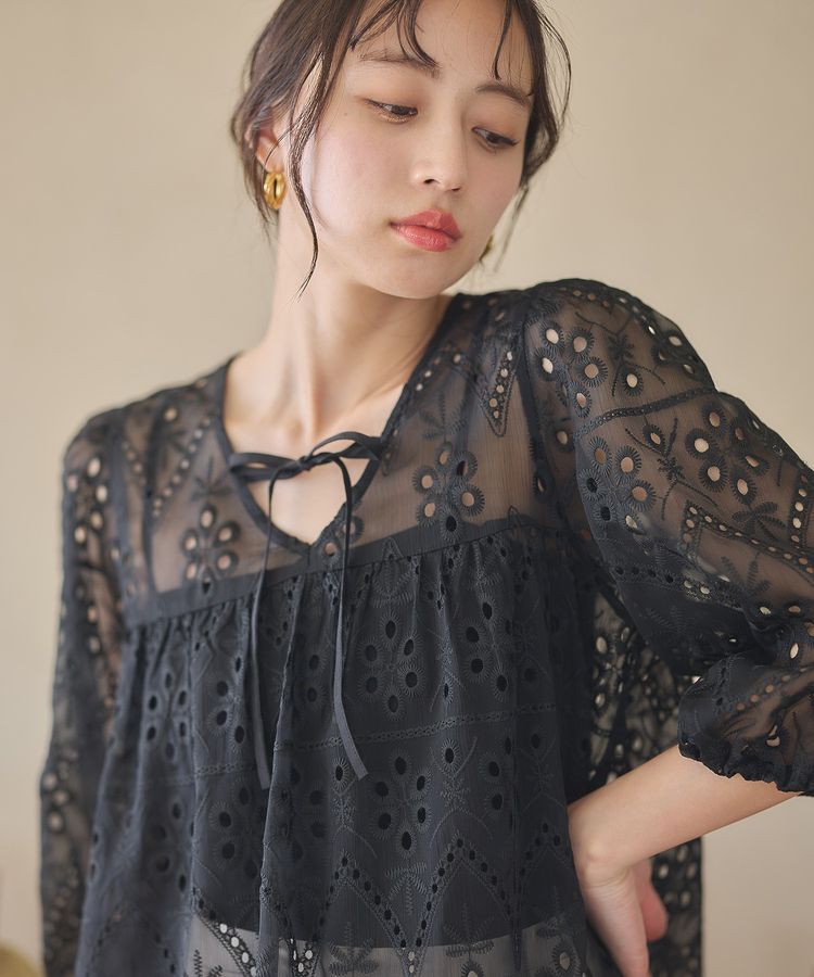 earth music&ecology「パフスリーブ楊柳刺繍チュニック」|チュニック|