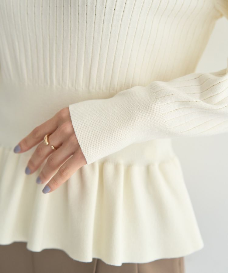 YECCA VECCA「金釦ペプラムニット」|ニット・セーター|