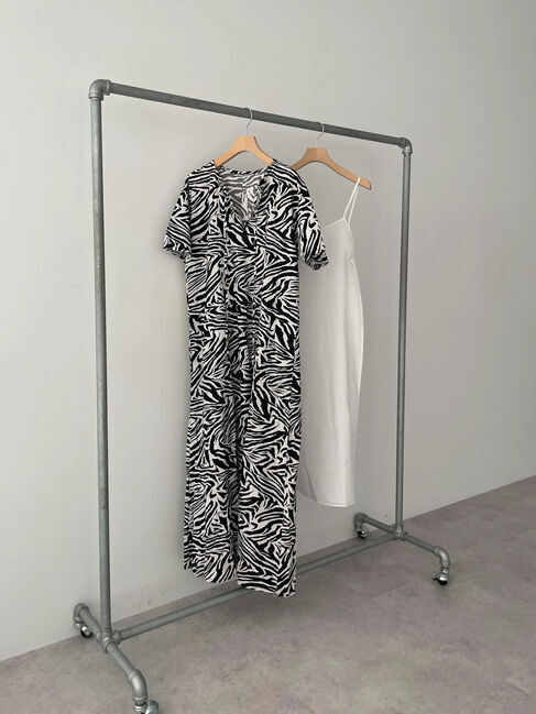 GARAGE OF GOOD CLOTHING「ゼブラ柄ハーフスリーブワンピース」|ワンピース|