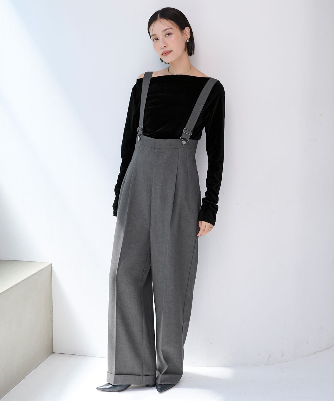 ur's「【黒川翼さんコラボアイテム】2wayボートネックベロアトップス」|Tシャツ・カットソー|