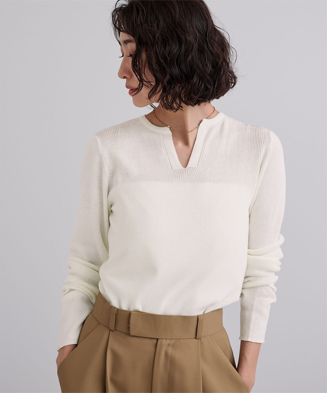 ur's「チクチクしないウールブレンドキーネックリブニット」|ニット・セーター|