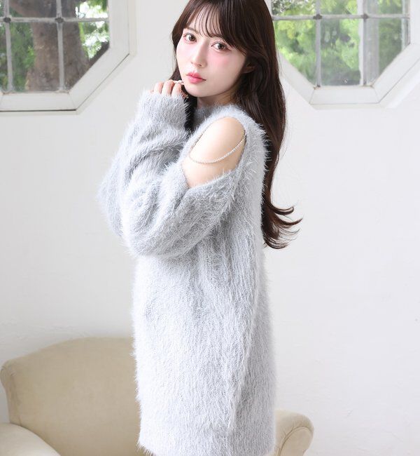  「肩あきビジューニットミニワンピ」|ワンピース|