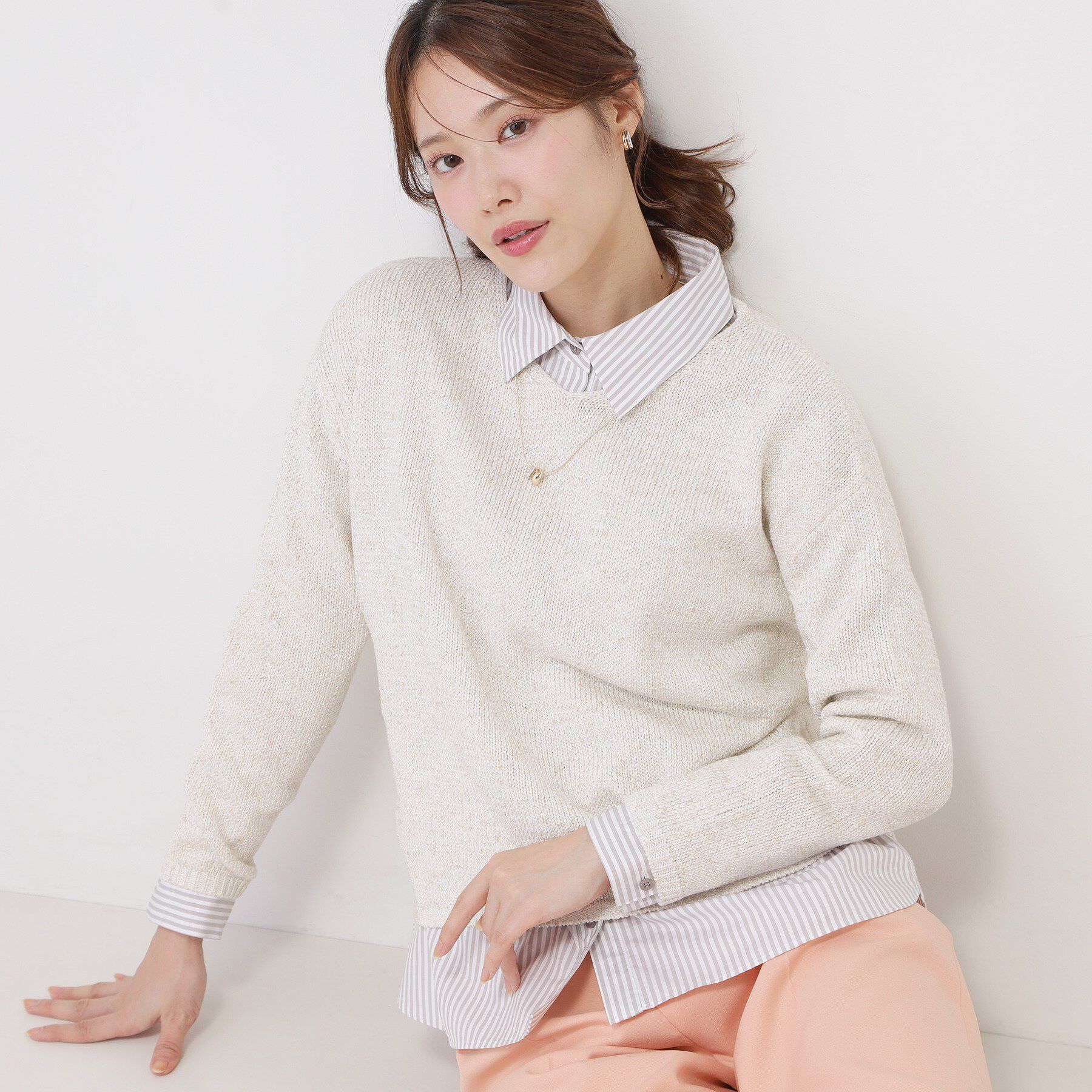 COUP DE CHANCE「【手洗い可／日本製／重ね着にもおすすめ】きれいめブロード素材シャツ」|シャツ・ブラウス|ライトグレー(311