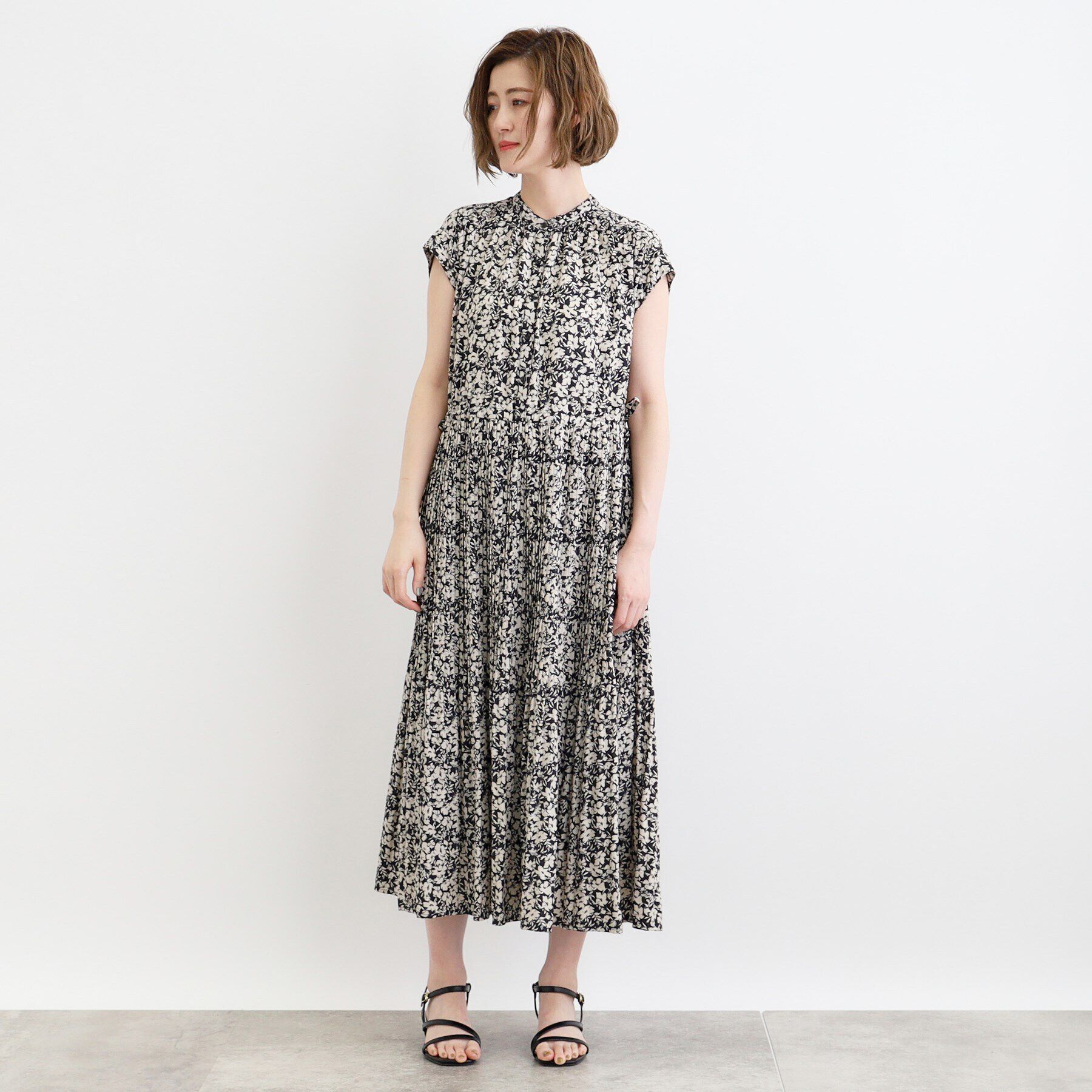 grove「シャーリングプリーツワンピース」|ワンピース|