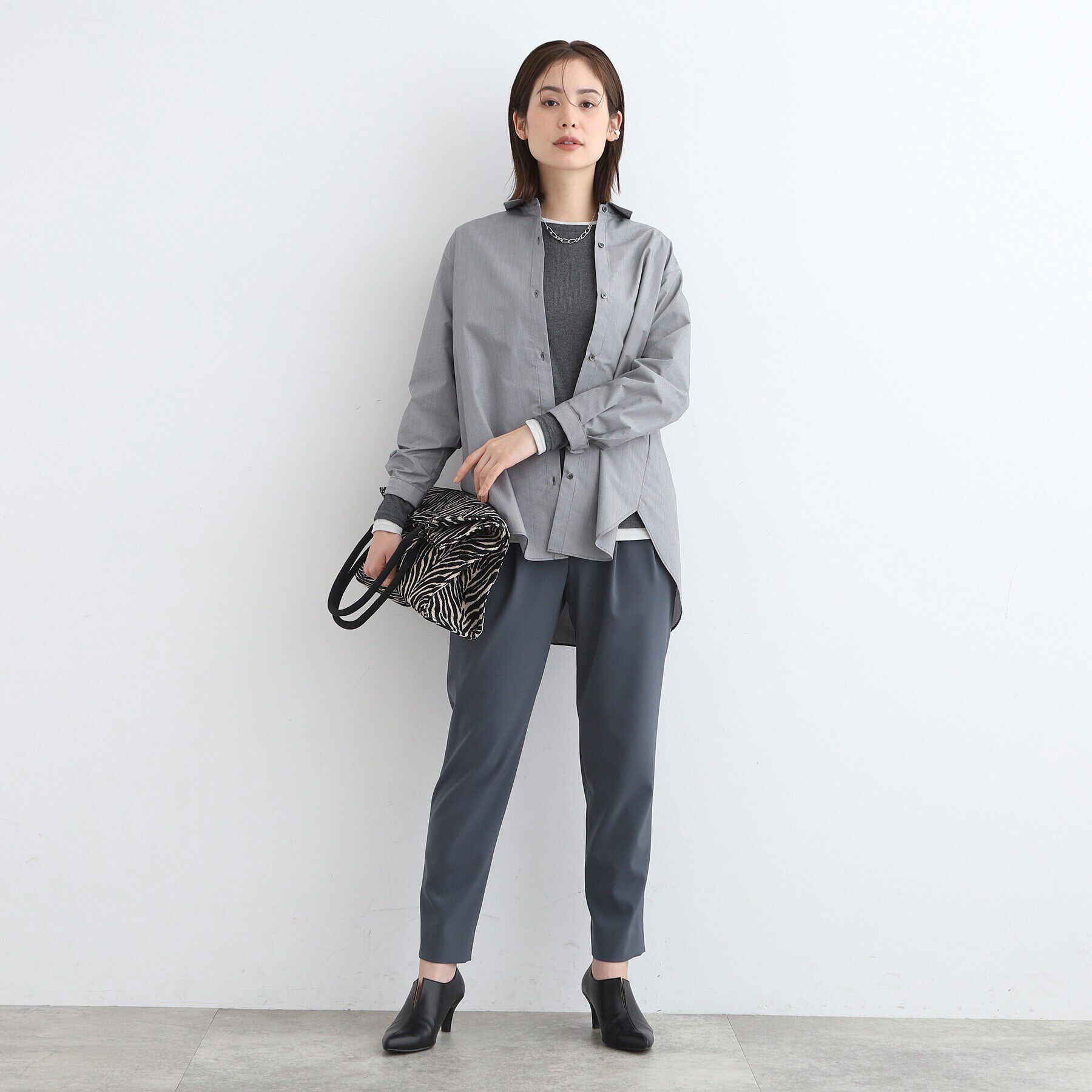 INDIVI「【褒められパンツ／高ストレッチ／ウエストゴム】タックテーパードパンツ」|その他|