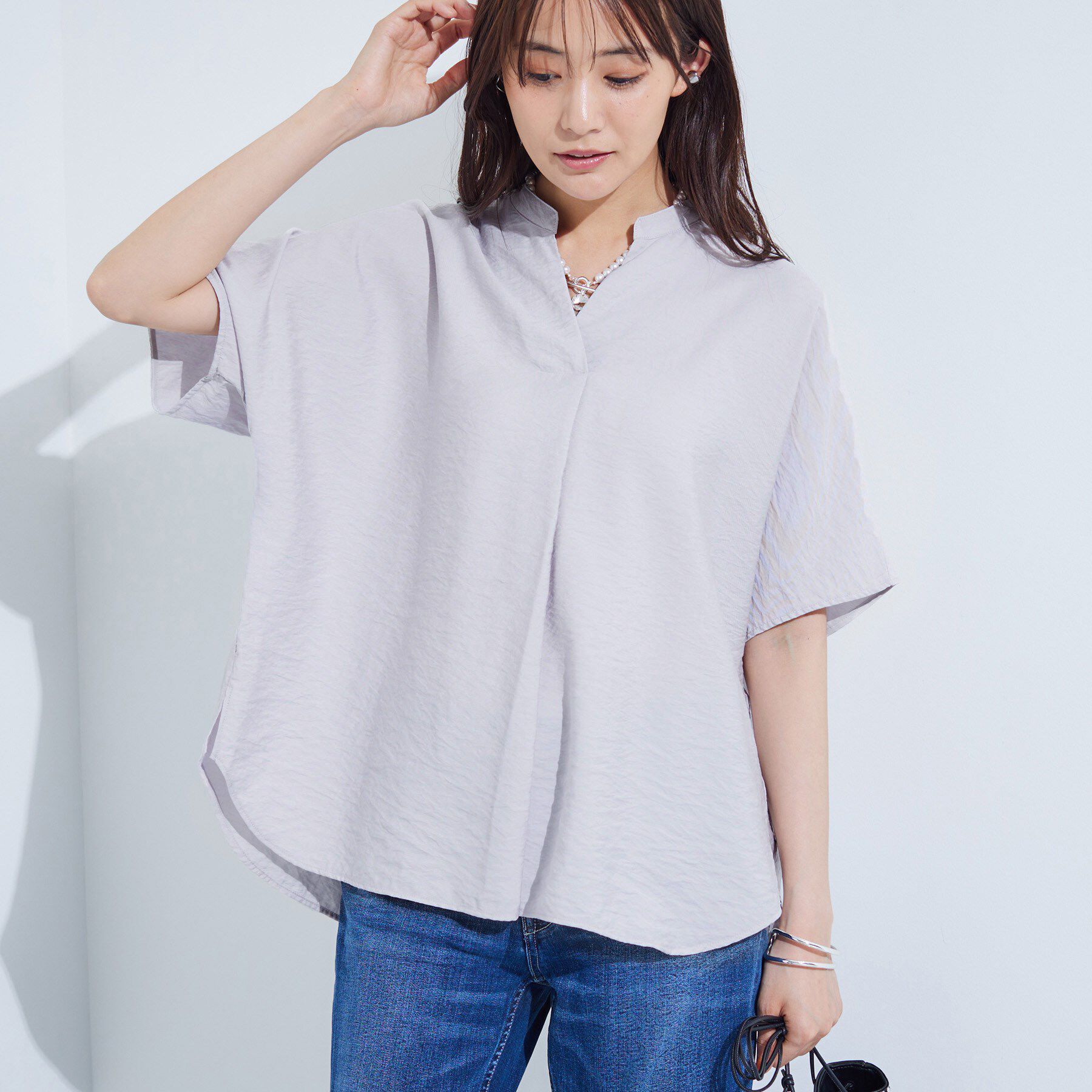 INDIVI「【洗える／UVケア／SETUP可能】スキッパードルマンブラウス」|シャツ・ブラウス|ライトグレー(611